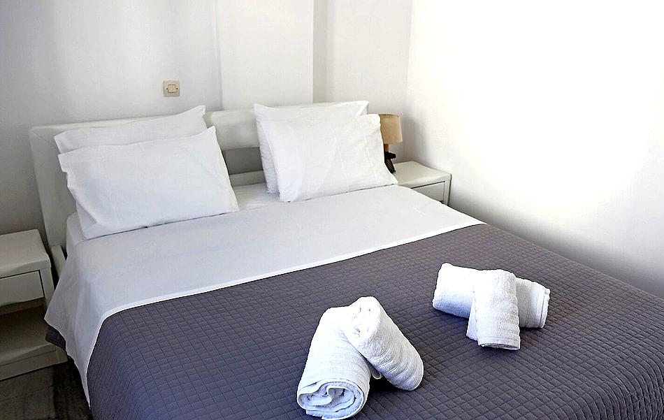 Phaos Santorini Suites